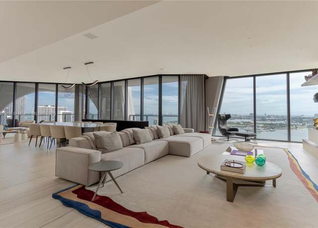 Property at 1000 Biscayne Blvd #2702, Miami, FL 33132, 4 beds, 5.5 baths