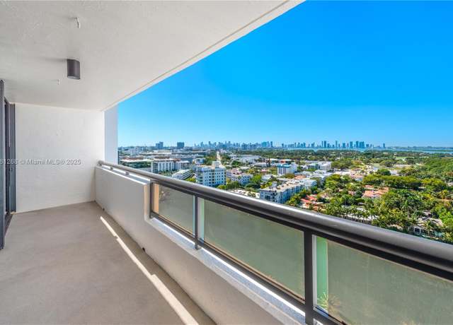 Property at 2555 Collins Ave #2104, Miami Beach, FL 33140, 1 bed, 2 baths