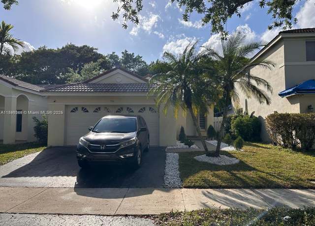 Property at 591 Talavera Rd, Weston, FL 33326, 3 beds, 2 baths