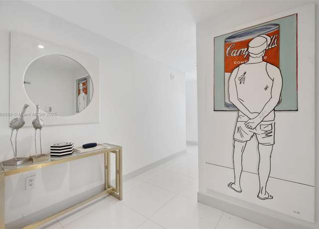 Property at 465 Brickell Ave #701, Miami, FL 33131, 3 beds, 2.5 baths