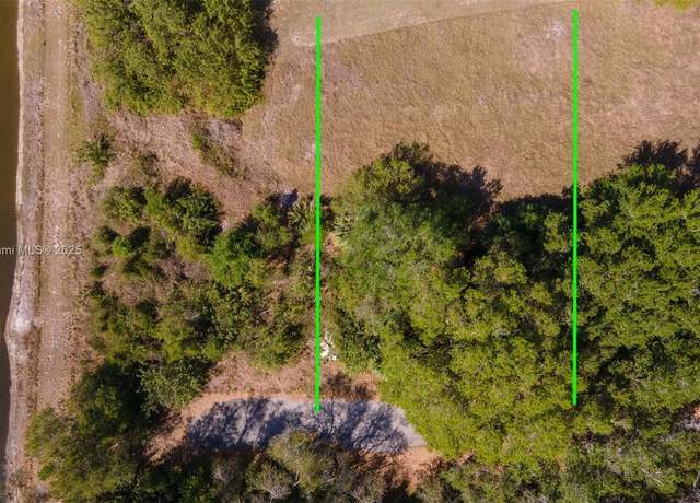 Property at 3816 37th St SW, Lehigh Acres, FL 33976