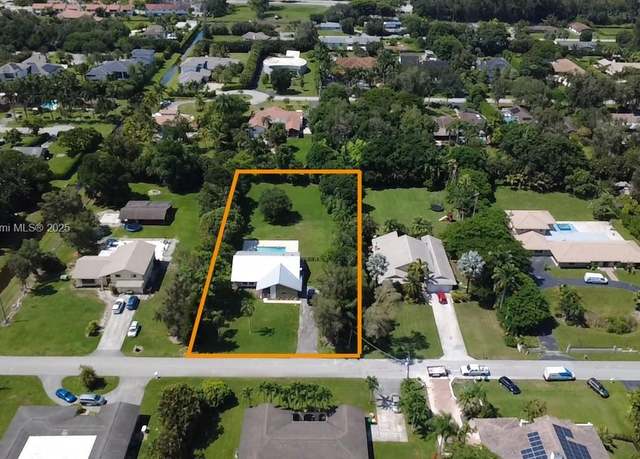 Property at 11501 SW 3rd St, Plantation, FL 33325, 3 beds, 2 baths