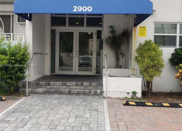 Property at 2900 Banyan St #303, Fort Lauderdale, FL 33316, 2 beds, 1 bath