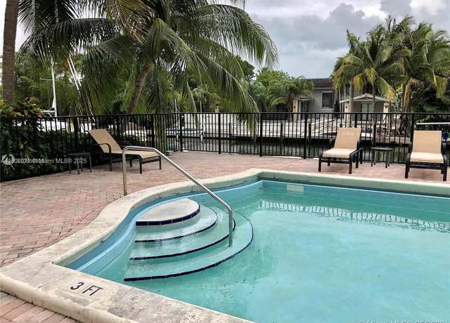 Property at 6855 Edgewater Dr Unit 1CS, Coral Gables, FL 33133, 2 beds, 2 baths