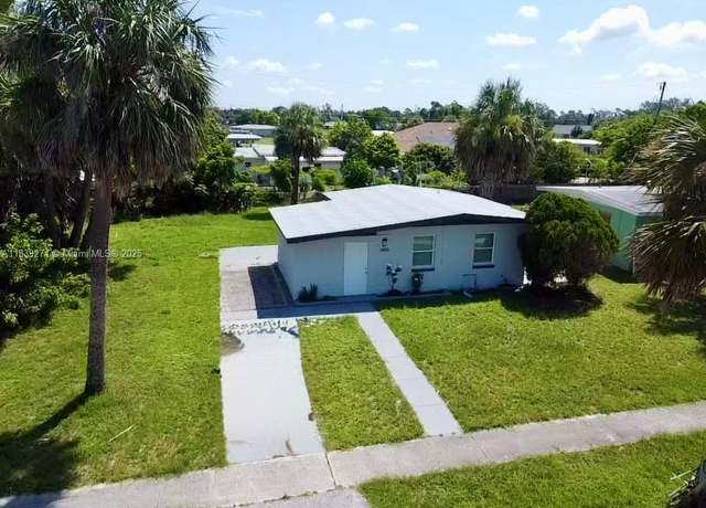 Property at 3460 Normandy Dr, Port Charlotte, FL 33952, 2 beds, 1 bath