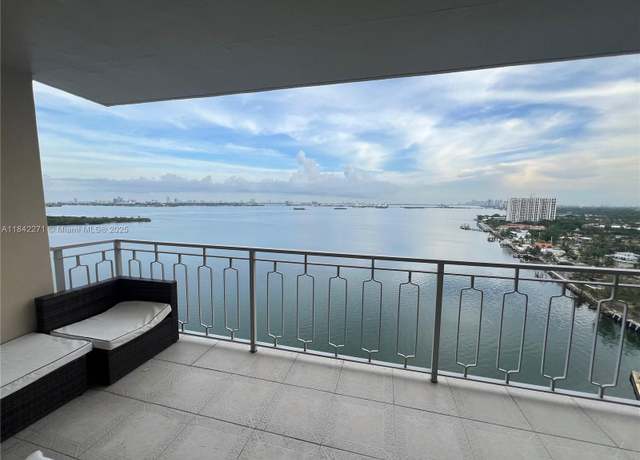 Property at 11111 Biscayne Blvd Unit 20E, Miami, FL 33181, 2 beds, 2 baths