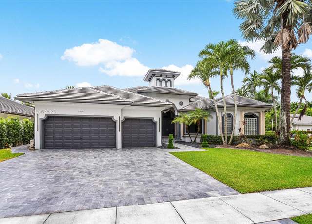 Property at 11098 Canary Island Ct, Plantation, FL 33324, 5 beds, 3.5 baths
