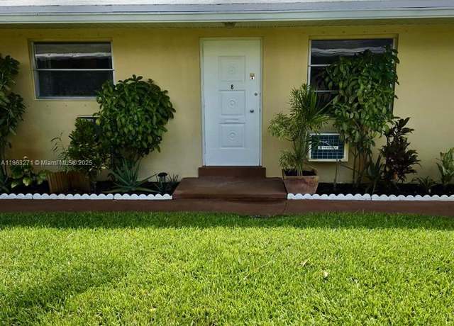 Property at 2241 Monroe St #8, Hollywood, FL 33020, 1 bed, 1 bath