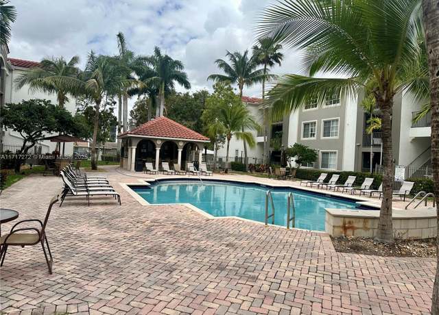 Property at 6801 SW 44th St #302, Miami, FL 33155, 2 beds, 2 baths