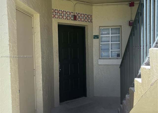 Property at 18346 NW 68th Ave Unit A, Hialeah, FL 33015, 2 beds, 1 bath