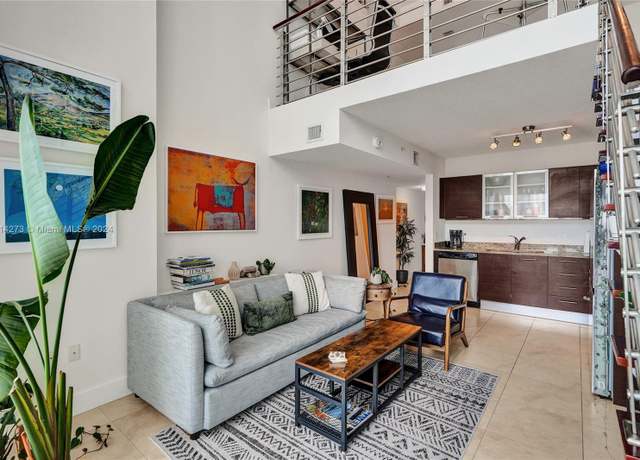 Property at 41 SE 5th St #1805, Miami, FL 33131, 1 bed, 1.5 baths