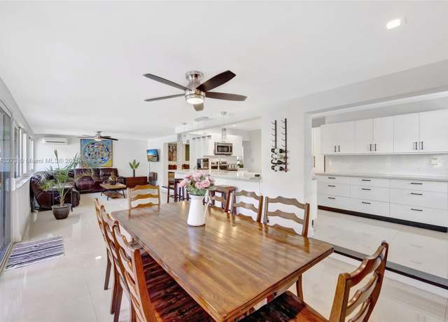 Property at 2261 NE 62nd St, Fort Lauderdale, FL 33308, 3 beds, 3 baths