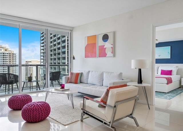 Property at 485 Brickell Ave #2501, Miami, FL 33131, 1 bed, 1 bath