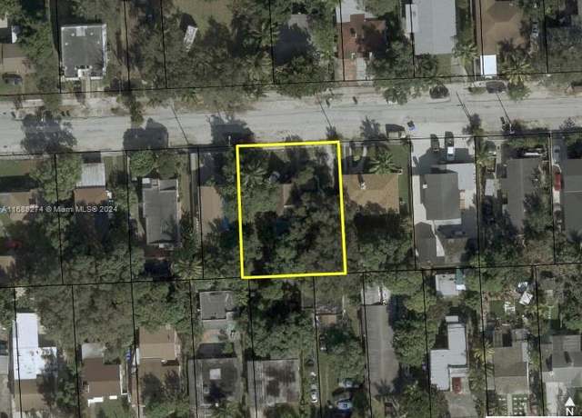 Property at 98 NE 70th St, Miami, FL 33138, 3 beds, 1 bath