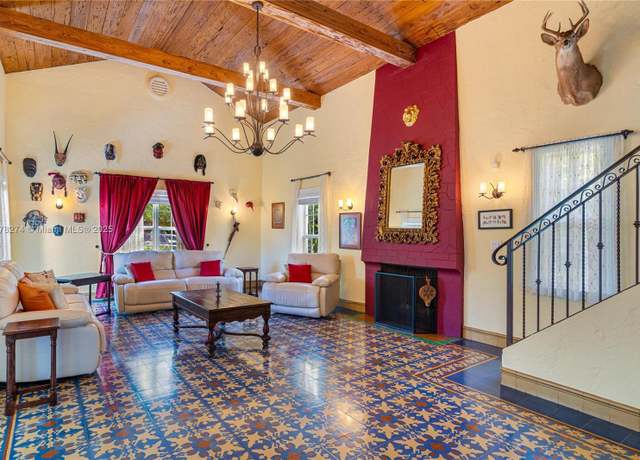 Property at 1567 Bay Dr, Miami Beach, FL 33141, 4 beds, 3.5 baths