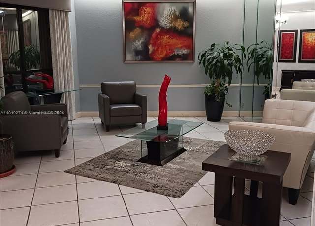 Property at 1000 Saint Charles Pl Unit L2, Pembroke Pines, FL 33026, 2 beds, 2 baths