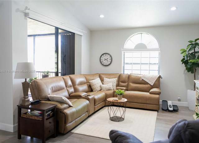 Property at 10631 NW 14th St #212, Plantation, FL 33322, 3 beds, 2 baths