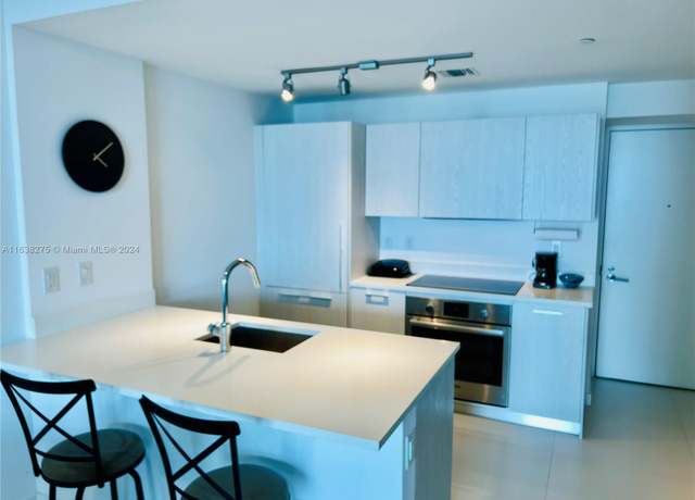 Property at 501 NE 31st St #2204, Miami, FL 33137, 1 bed, 1.5 baths