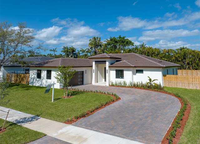 Property at 8221 SW 193rd Ter, Cutler Bay, FL 33157, 5 beds, 4.5 baths