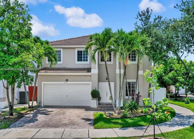 Property at 5343 NW 111th Ct, Doral, FL 33178, 4 beds, 4 baths