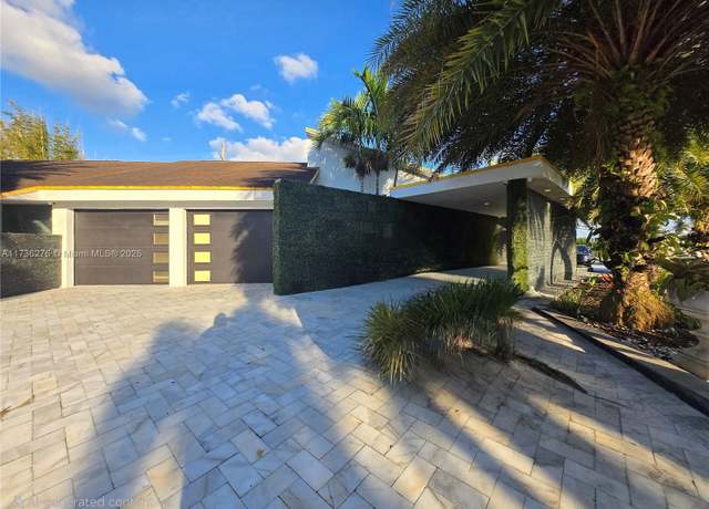 Property at 6321 SW 106th Ave, Miami, FL 33173, 6 beds, 5 baths