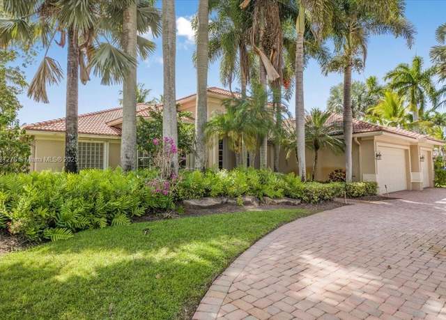 Property at 1525 Victoria Isle Way, Weston, FL 33327, 5 beds, 3.5 baths