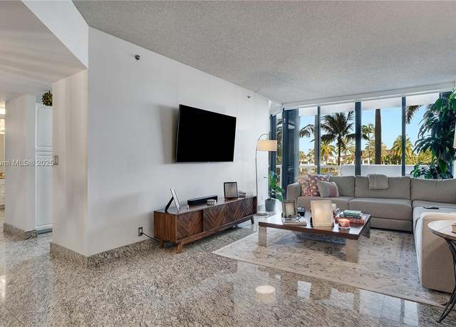Property at 3598 Yacht Club Dr #201, Aventura, FL 33180, 2 beds, 2 baths