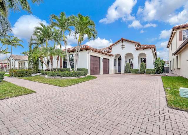 Property at 8299 NW 40th St, Cooper City, FL 33024, 4 beds, 3 baths