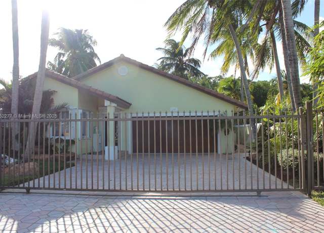 Property at 4465 SW 38th Ter, Dania Beach, FL 33312, 3 beds, 2 baths