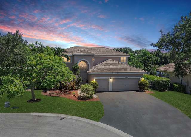 Property at 10922 NW 49th Dr, Coral Springs, FL 33076, 5 beds, 3 baths
