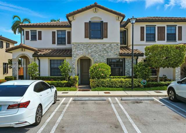 Property at 11351 SW 248th Ter, Homestead, FL 33032, 3 beds, 2.5 baths