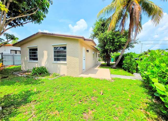 Property at 7200 NW 4th St, Miami, FL 33126, 2 beds, 1 bath