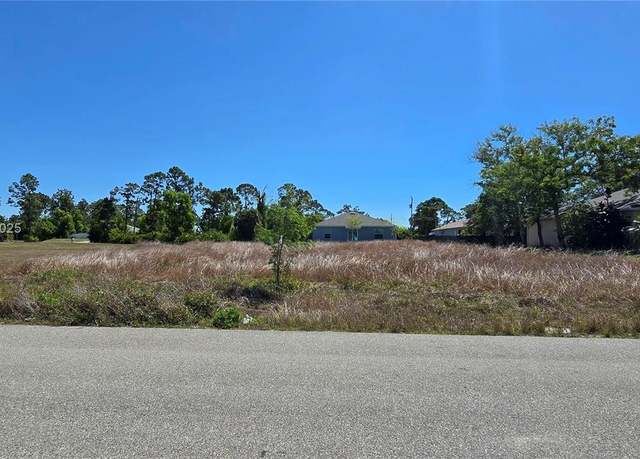 Property at 4033 NE 10th Ave, Cape Coral, FL 33909