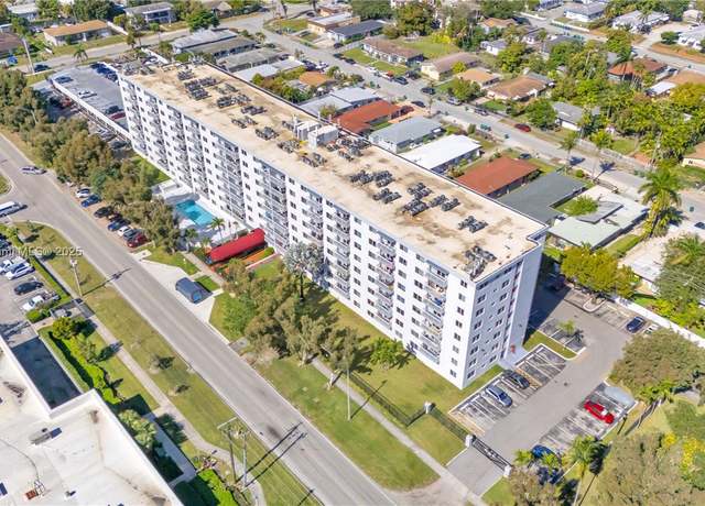 Property at 1251 NE 108th St #810, Miami, FL 33161, 1 bed, 1 bath