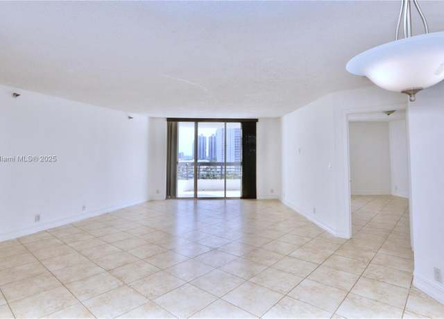 Property at 3500 Mystic Pointe Dr #1207, Aventura, FL 33180, 2 beds, 2 baths