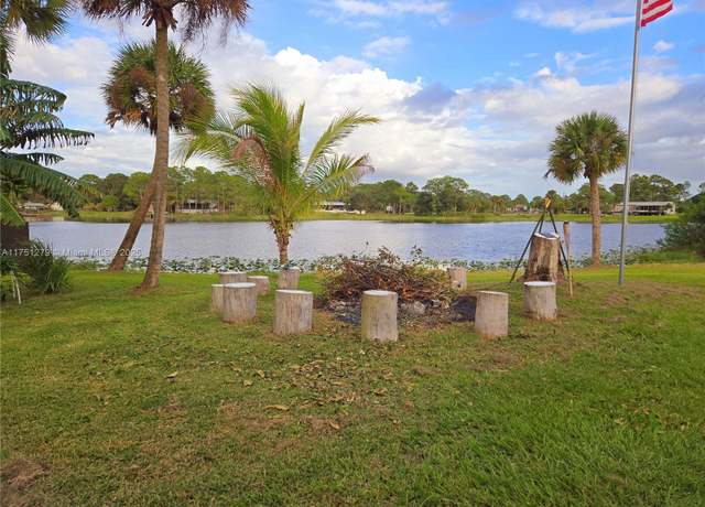 Property at 635 W Paso Fino Cir, Clewiston, FL 33440, 2 beds, 2 baths