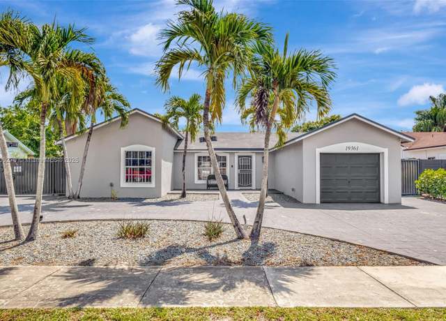 Property at 19361 NW 61st Ave, Hialeah, FL 33015, 3 beds, 2 baths