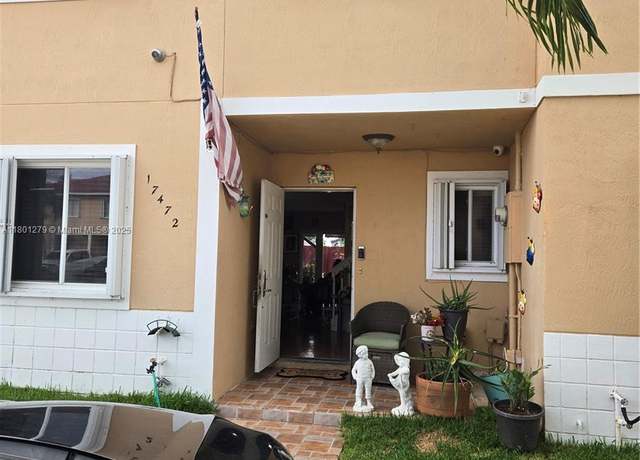 Property at 17472 SW 140th Ct, Miami, FL 33177, 3 beds, 2.5 baths
