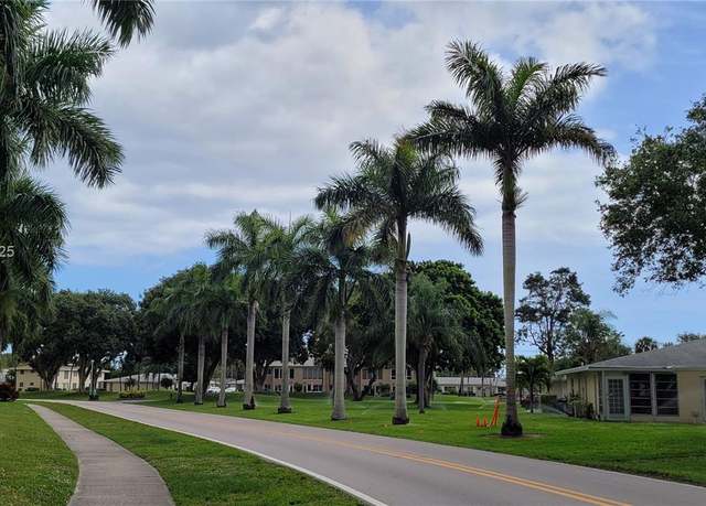 Property at Undisclosed address, Delray Beach, FL 33484, 2 beds, 1.5 baths
