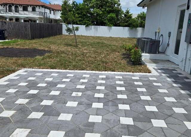 Property at 19855 SW 134 Ct, Miami, FL 33177, 4 beds, 3 baths