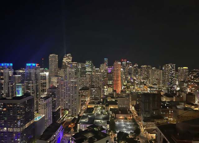 Property at 159 NE 6th St #4910, Miami, FL 33132, 1 bath