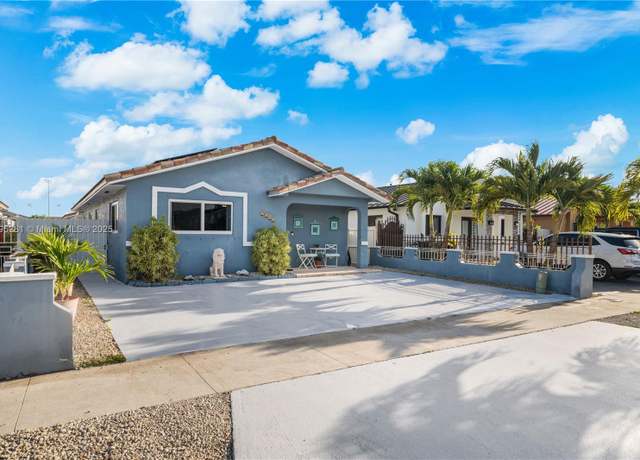 Property at 2545 W 72nd St, Hialeah, FL 33016, 3 beds, 2 baths