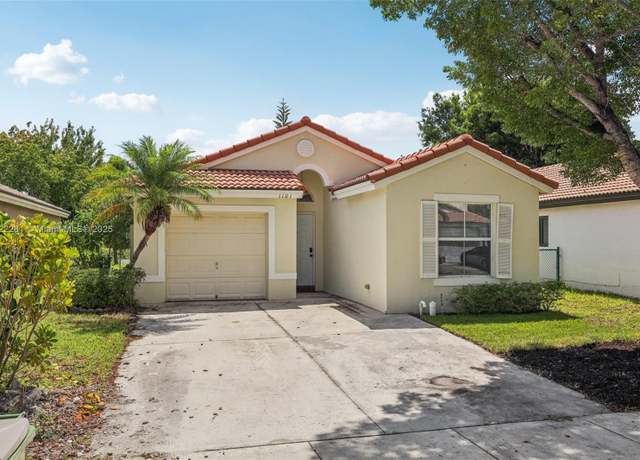 Property at 1101 SE 20th Rd, Homestead, FL 33035, 3 beds, 2 baths