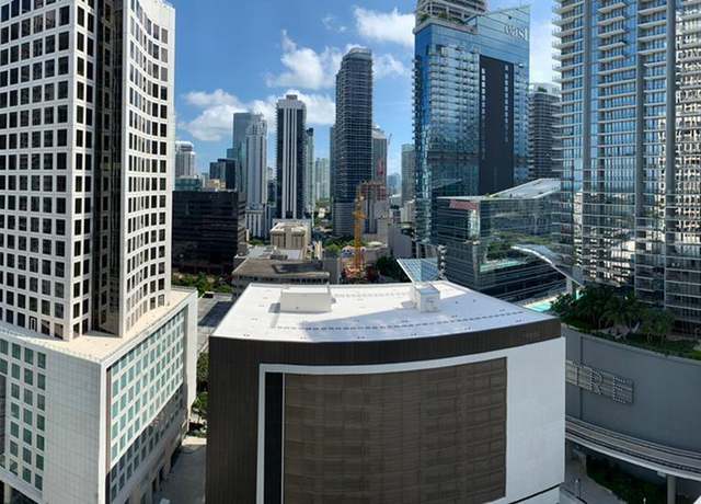 Property at 55 SE 6th St #2404, Miami, FL 33131, 1 bed, 1 bath