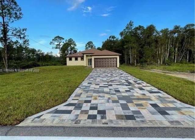 Property at 836 Homestead, Lehigh Acres, FL 33974, 4 beds, 2 baths