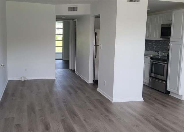 Property at 9061 Sunrise Lakes Blvd #116, Sunrise, FL 33322, 1 bed, 1 bath