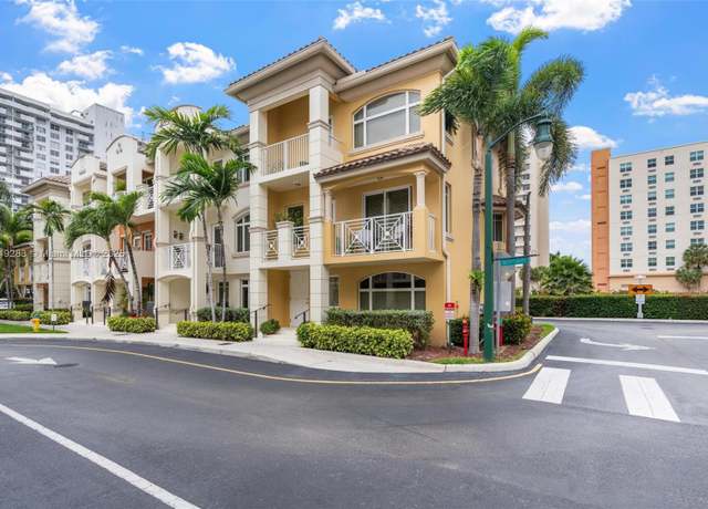 Property at 18408 NE 27th Ct #18408, Aventura, FL 33160, 3 beds, 2.5 baths