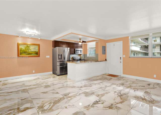 Property at 1811 Jefferson St #209, Hollywood, FL 33020, 1 bed, 1.5 baths