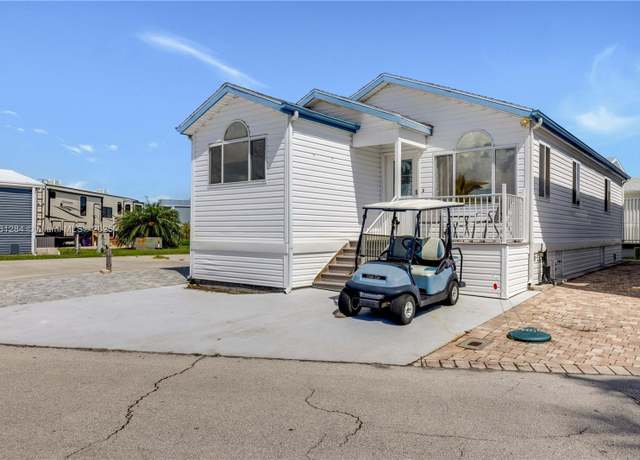 Property at 211 Nettles Blvd, Jensen Beach, FL 34957, 2 beds, 2 baths