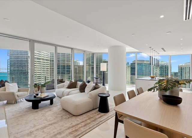 Property at 300 Biscayne Blvd Way #3407, Miami, FL 33131, 3 beds, 3.5 baths
